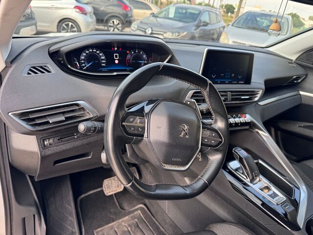 PEUGEOT 3008 ACTIVE 1.2. E-THP AUTO SPANISH LHD IN SPAIN ONLY 59000 MILES 2018